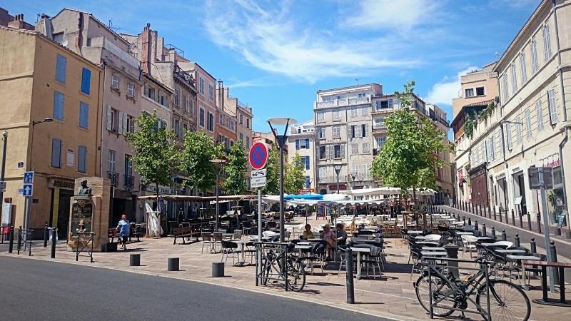Appartement Tout Equipe Au Coeur Du Panier Vieux Port Marseilles Buitenkant foto